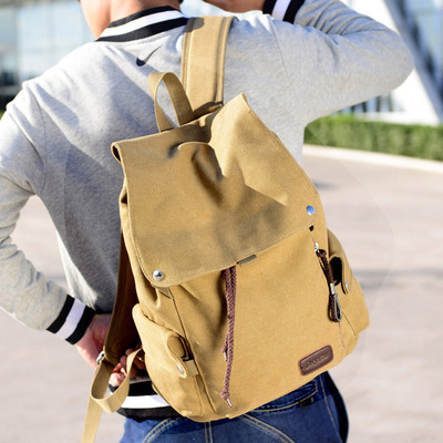 Hétköznapi férfi hátizsák négy színben