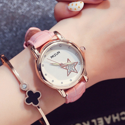 Öko bőrből készült modern női karóra többféle színben