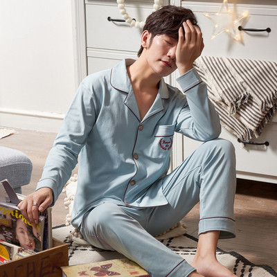 Мъжка пижама в няколко модела и цвята