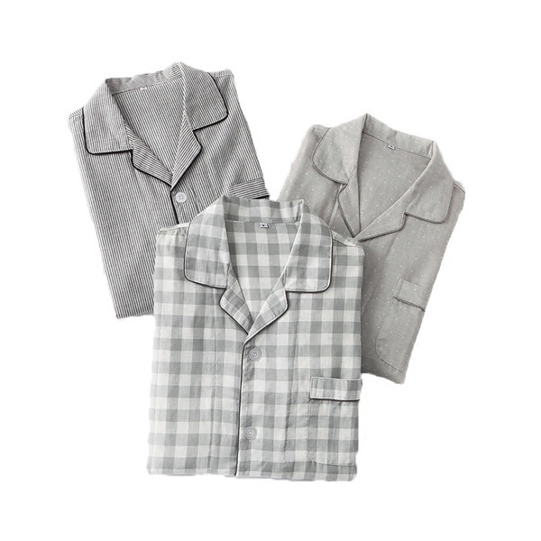 Férfi pizsama több modellben két részben