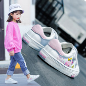 Модерни детски маратонки за момичета с лепенки и цветна апликация