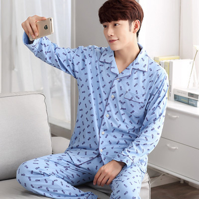 Мъжки пижами в няколко модела