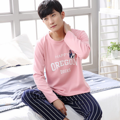 Мъжки пижами в няколко модела