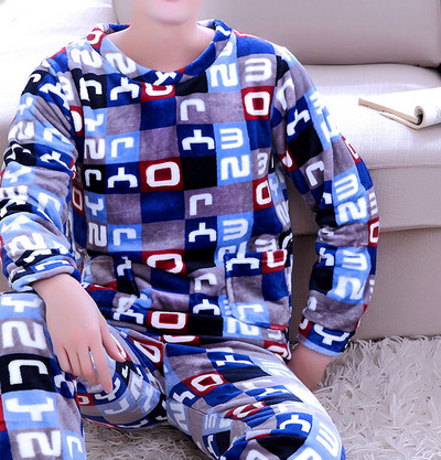 Мъжка плътна пижама в няколко цвята