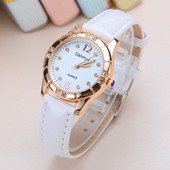 Ceas elegant de dama in mai multe culori