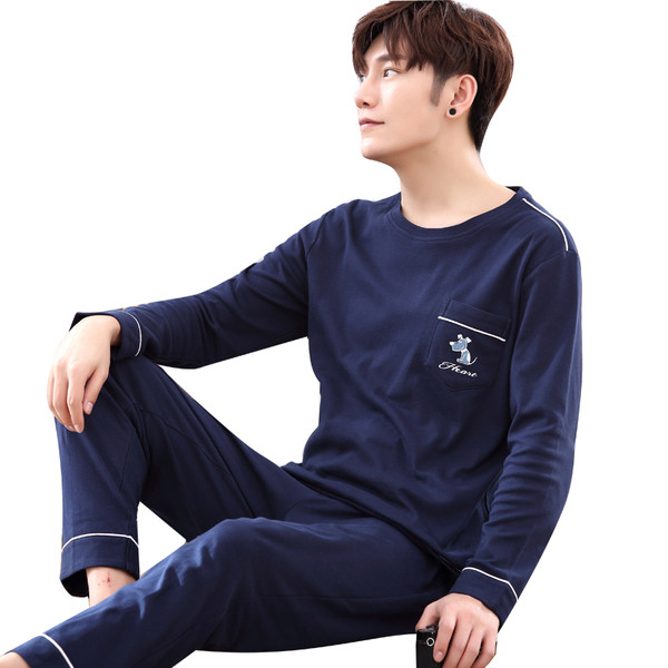 Pijamale bărbați cu inscripție și imprimeu