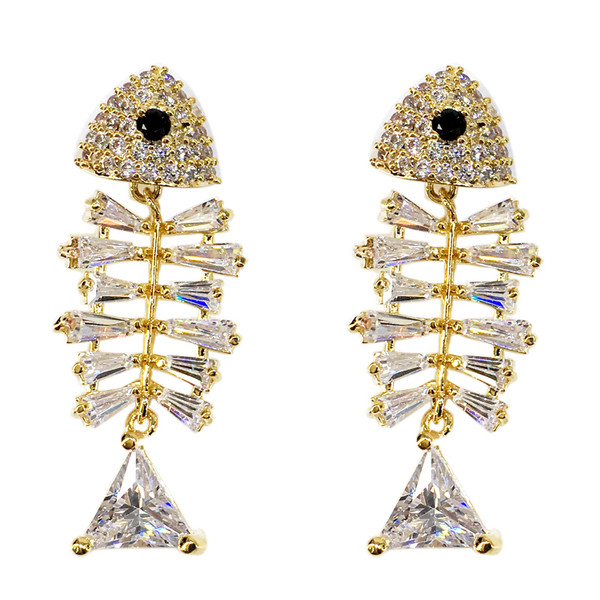 Női fülbevaló díszítő kövekkel, ezüst és arany színben