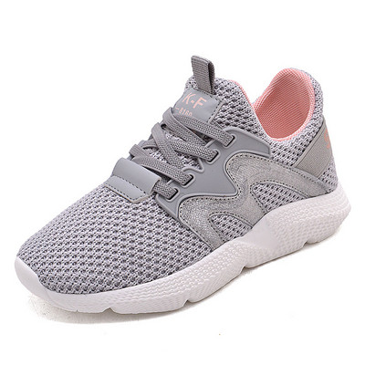 Спортно-ежедневни детски маратонки с връзки в няколко цвята