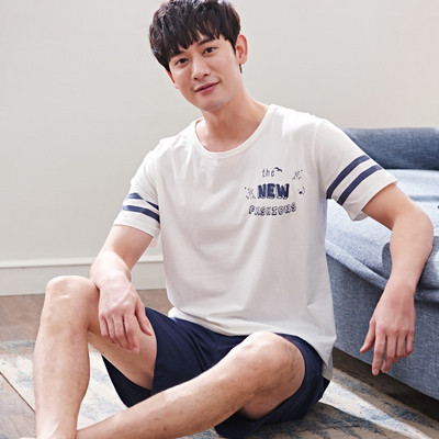 Мъжка лятна пижама с V-образно деколте