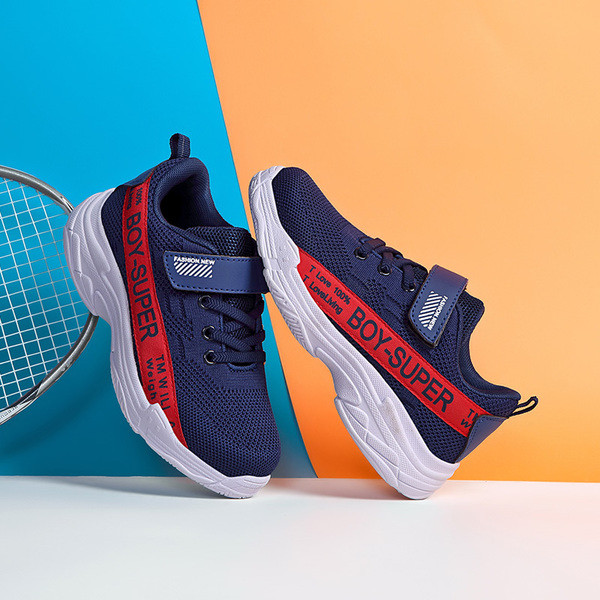 Детски маратонки за момчета в два цвята