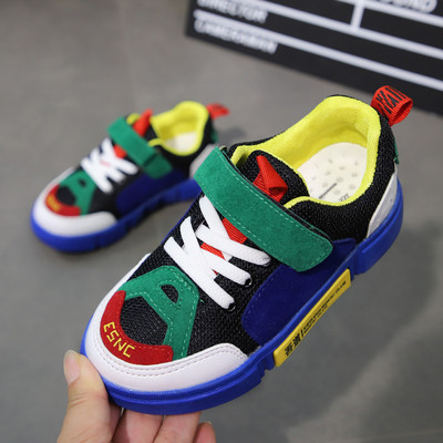 Модерни детски маратонки в два модела за момичета и момчета в няколко цвята