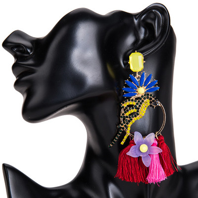 Модерни дамски обеци в четири цвята