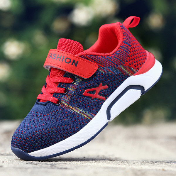 Детски маратонки за момчета в три различни цвята