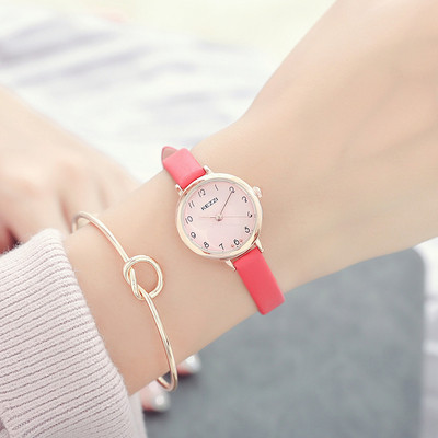 Elegáns női karóra vékony szíjjal, többféle színben