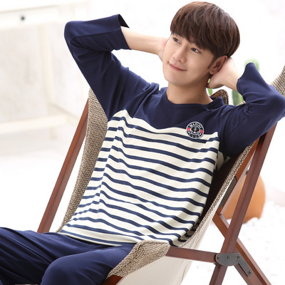 Férfi pamut pizsama különböző modellekben