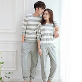 Pijamale pentru bărbați și femei de culoare deschisă