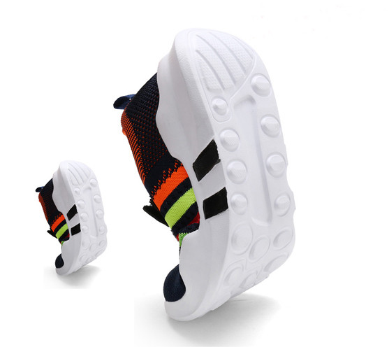 Παιδικά παπούτσια για αγόρια σε διαφορετικά χρώματα