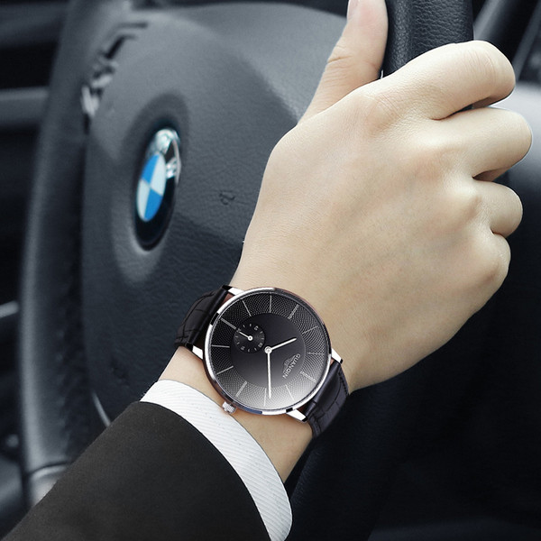 Elegáns vízálló óra több színben