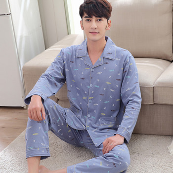 Мъжка пижама в няколко цвята с различни щампи