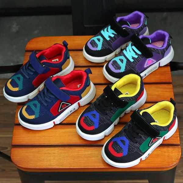 Gyermek tornacipő három színben