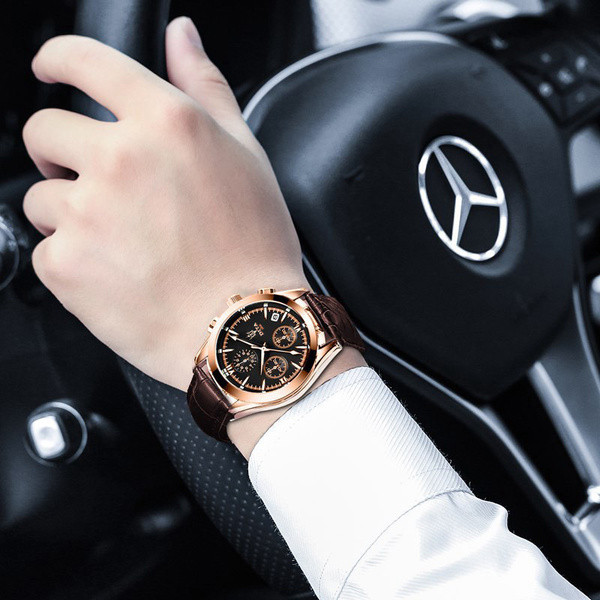 Elegáns férfi vízálló karóra több színben