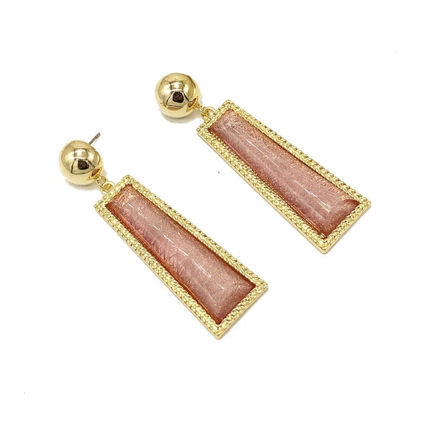 Hosszú, rózsaszínű női fülbevaló