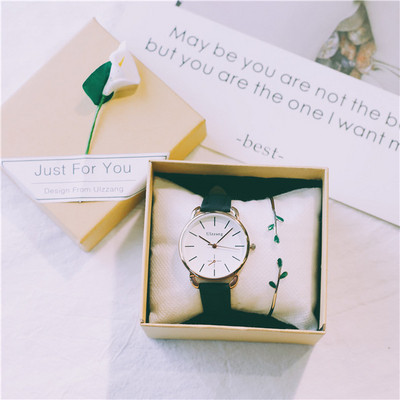 Ceas de damă elegant în patru culori