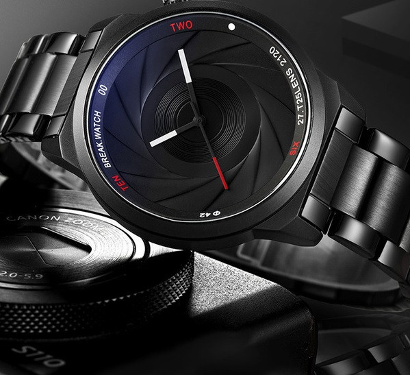 Stílusos férfi vízálló karóra különböző szíjakkal