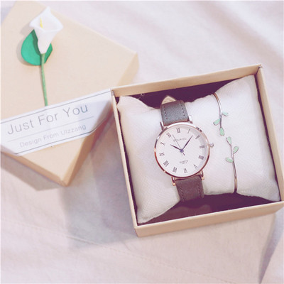 Ceas modern de dama in mai multe culori diferite