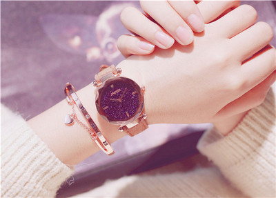 Ceas de dama modern in diferite culori