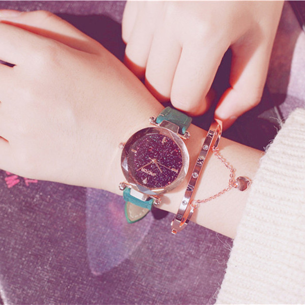 Ceas de dama modern in diferite culori