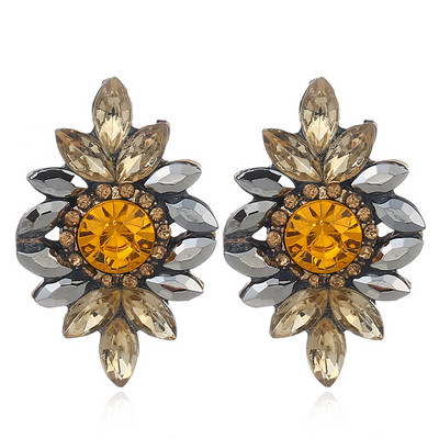 Cercei de dama cu pietre decorative in sase culori