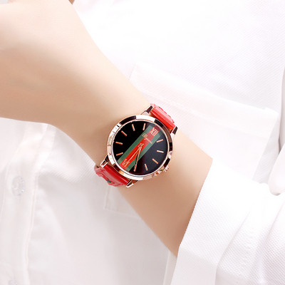 Ceas de dama in mai multe culori