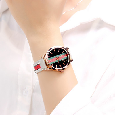 Ceas de dama in mai multe culori