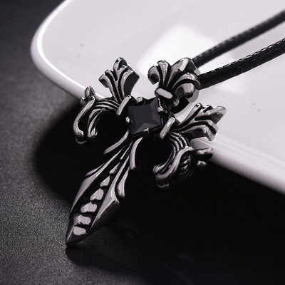 Мъжко колие кръст с червен и черен камък