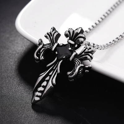 Мъжко колие кръст с червен и черен камък