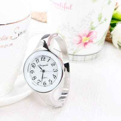 Ceas de damă delicat în cinci culori