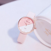 Ceas de zi cu zi pentru femei în cinci culori diferite