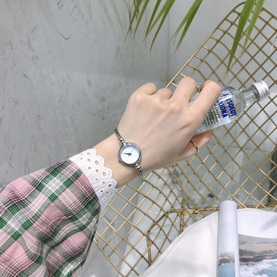 Stílusos női karóra