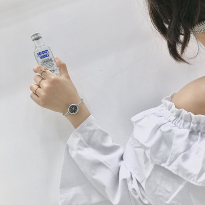 Stílusos női karóra