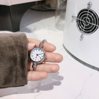 Stílusos női karóra