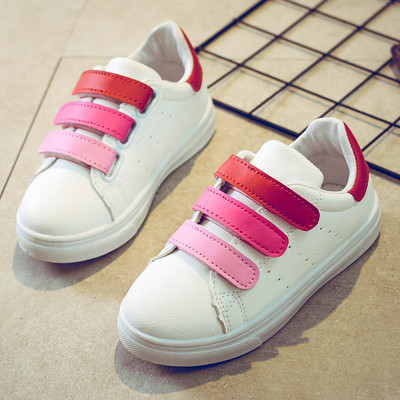 Pantofi moderni pentru copii cu autocolante colorate potrivite pentru baieti si fete