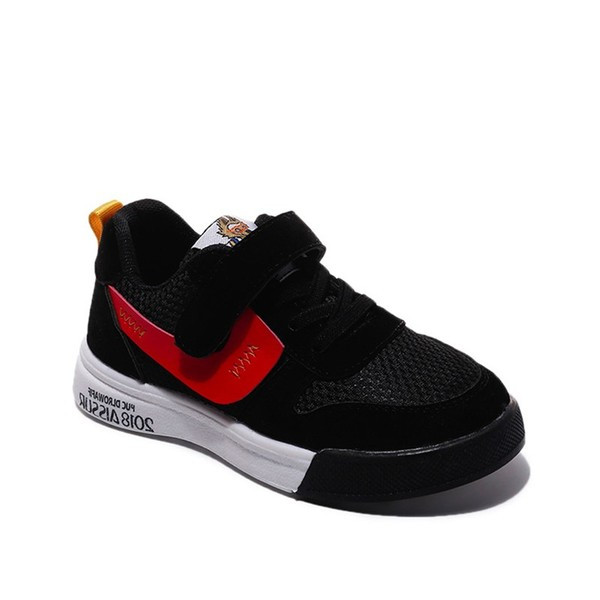 Спортни детски обувки с лепкенки  за момчета в два цвята