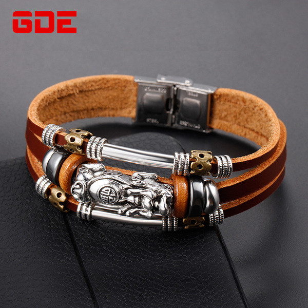 Bratara barbati din piele ecologica cu element din otel