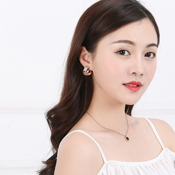 Alkalmi női fülbevaló brokáttal, három színben