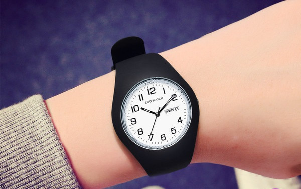 Férfi vízálló szilikon karóra több színben