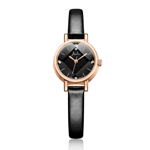 Stílusos női karóra vékony szíjjal, többféle színben