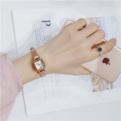 Elegáns női karóra több színben