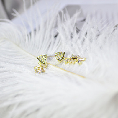 Cercei de damă din aur în formă de os de hering