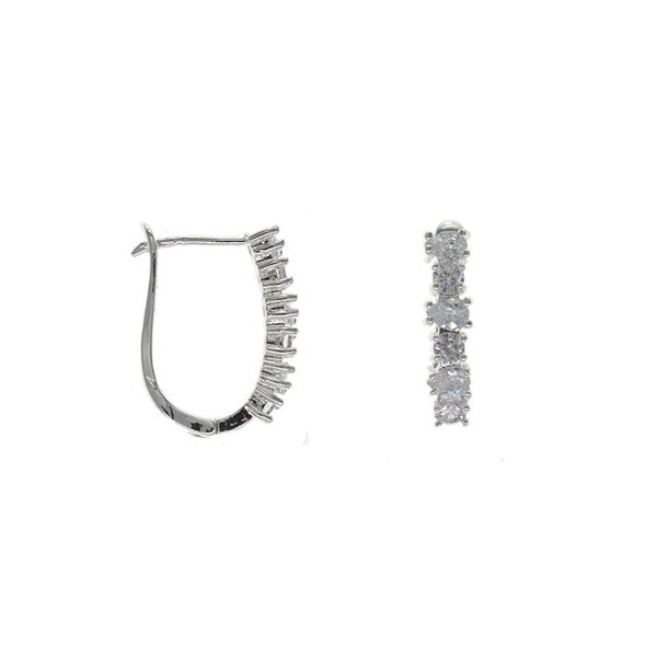 Női fülbevaló ezüst színben díszítő kövekkel